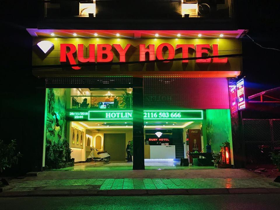Ruby Hotel Vinh Yen Kültér fotó