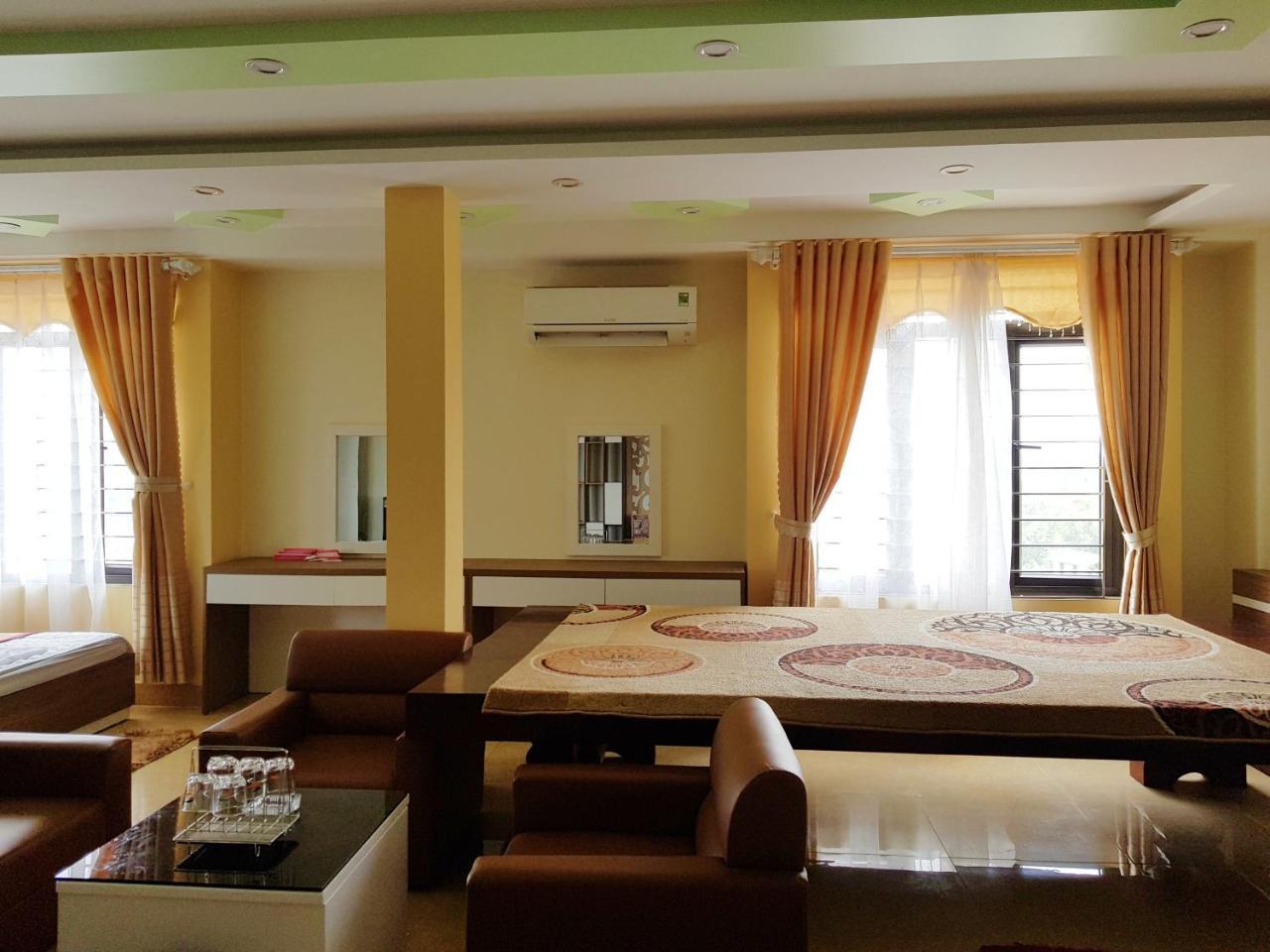 Ruby Hotel Vinh Yen Kültér fotó